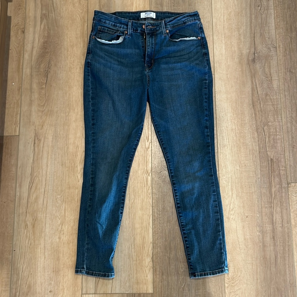 Denizen by Levi’s High Rise Skinny jeans women’s